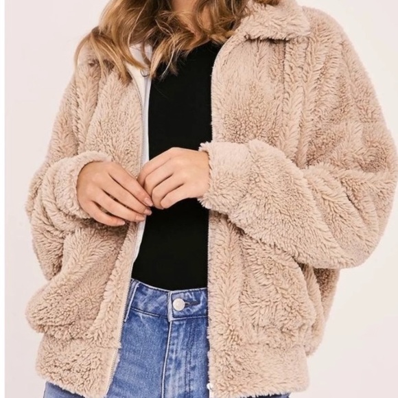 Sherpa Coat - Picture 3 of 9